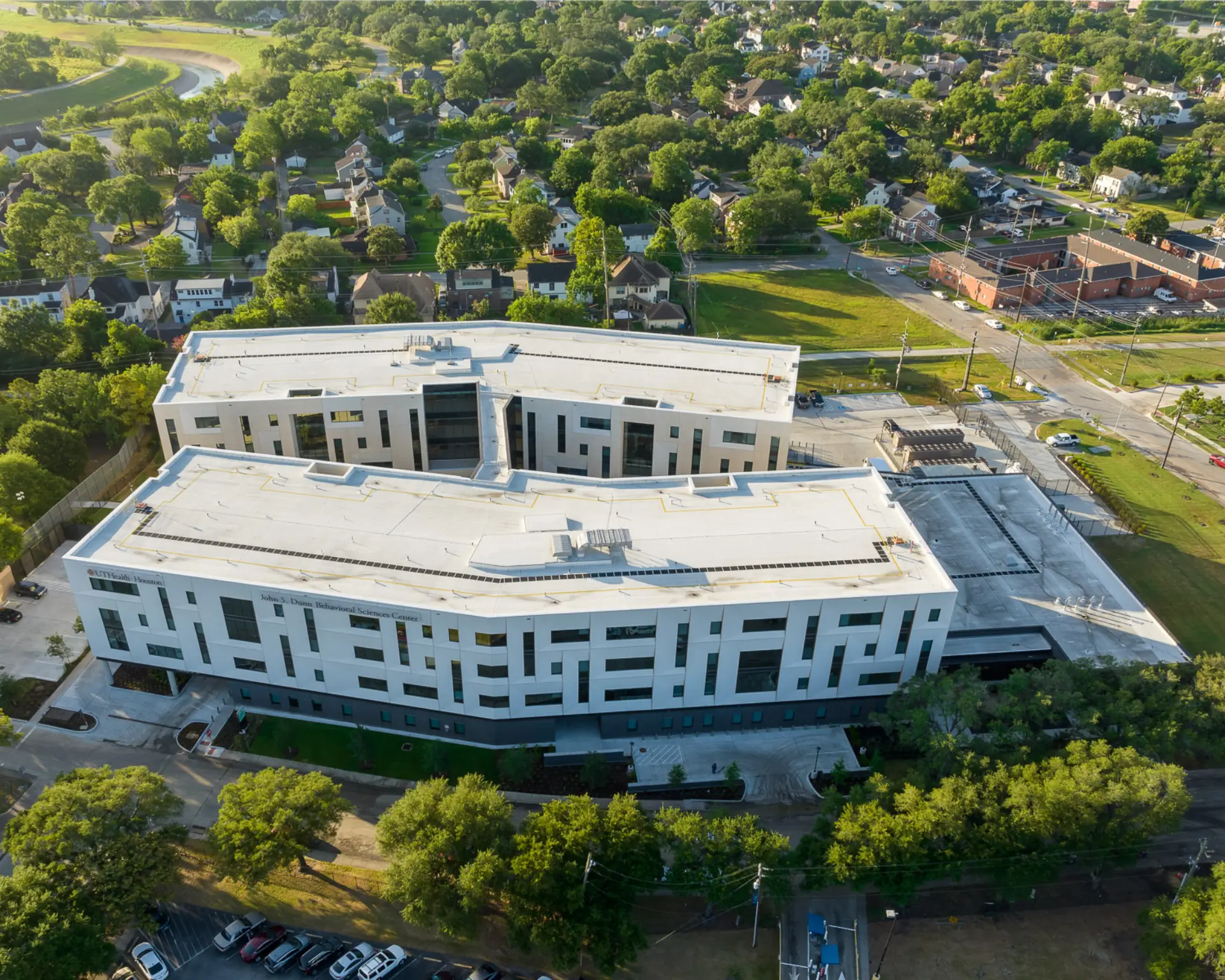 UT Health Houston roofing - view 6