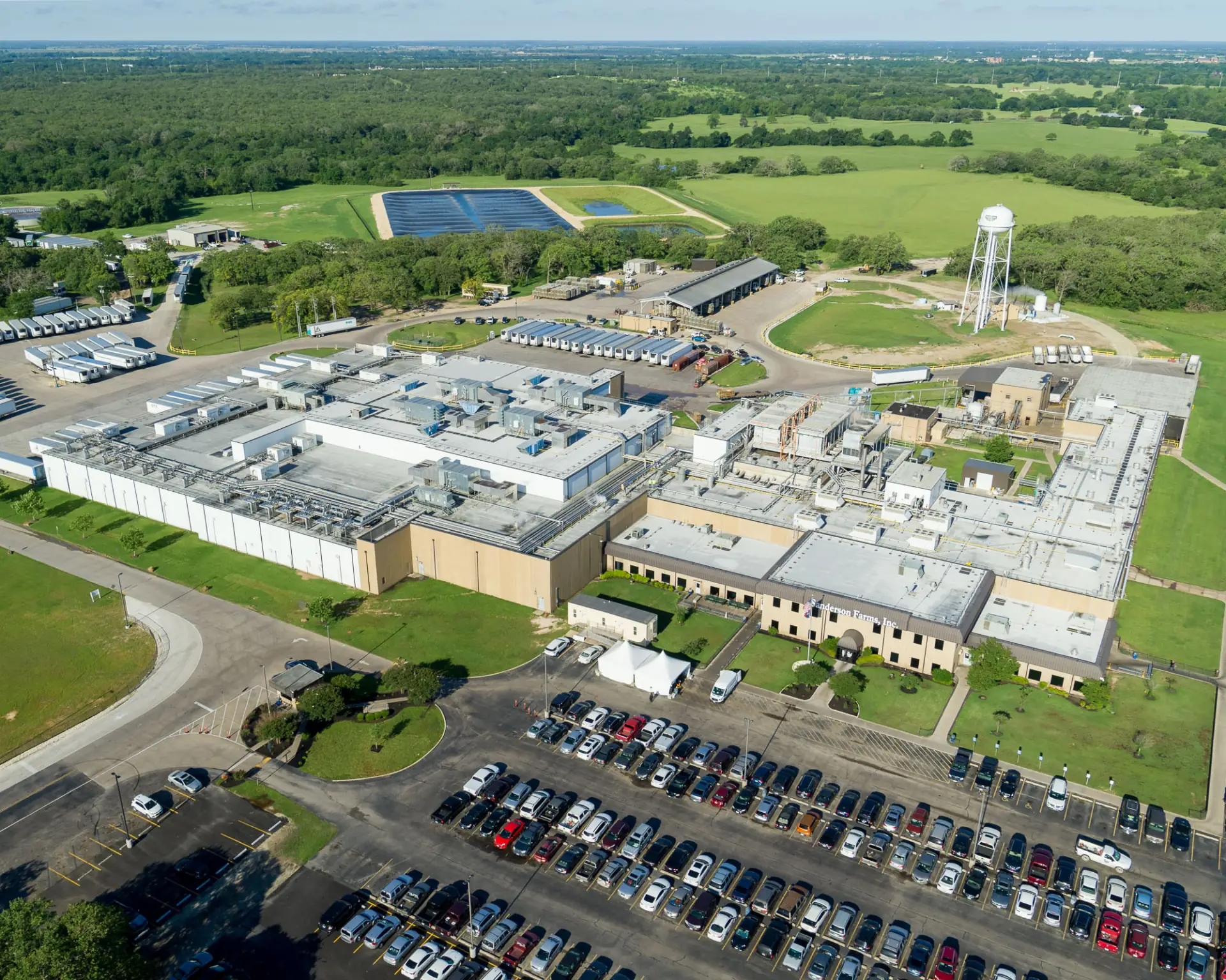 Sanderson Farms Plant roofing - view 5
